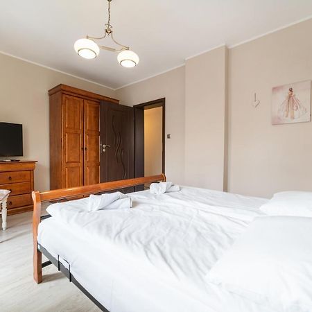 Wenge Apartment ยาสตาร์เนีย ภายนอก รูปภาพ