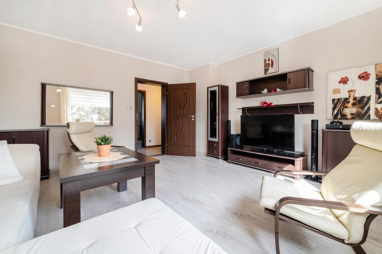 Wenge Apartment ยาสตาร์เนีย ภายนอก รูปภาพ