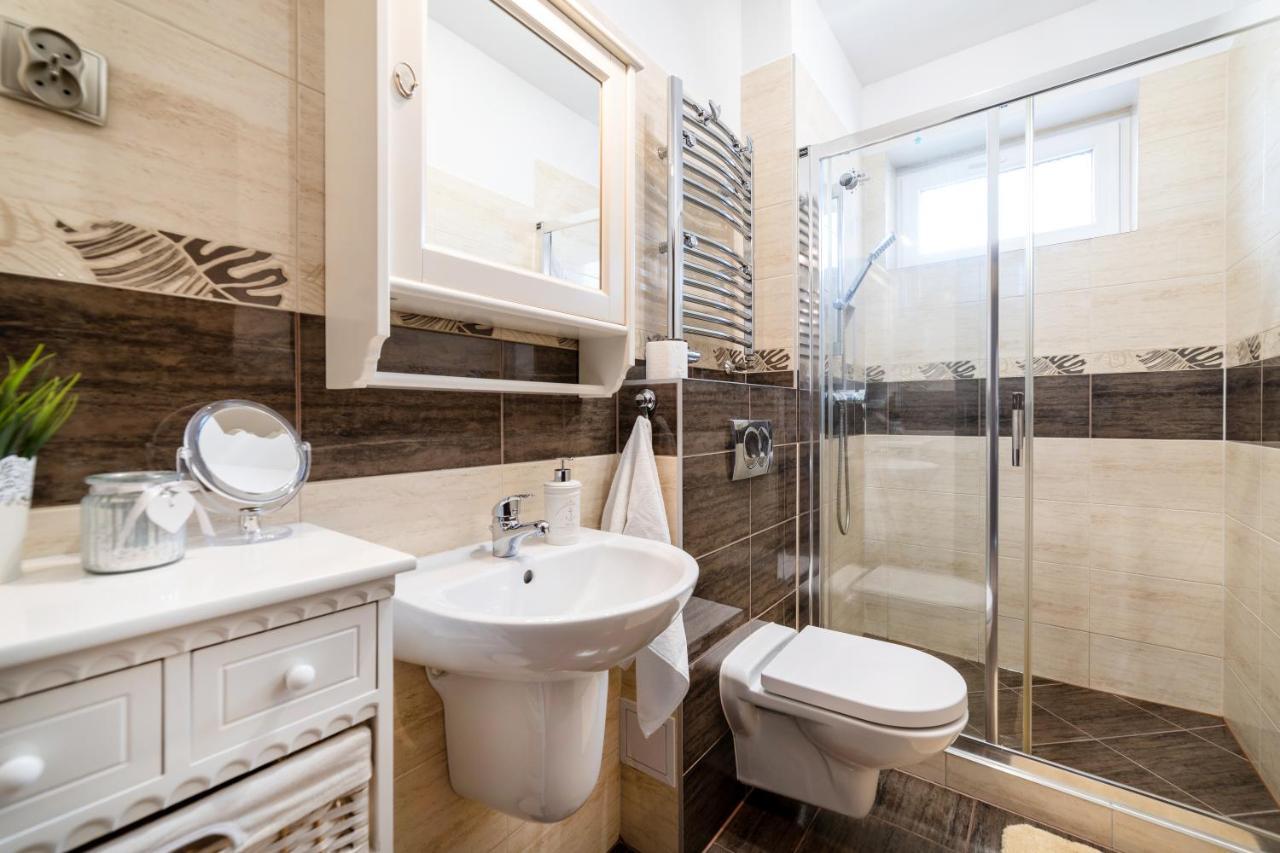 Wenge Apartment ยาสตาร์เนีย ภายนอก รูปภาพ