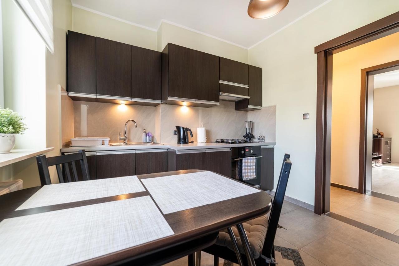 Wenge Apartment ยาสตาร์เนีย ภายนอก รูปภาพ